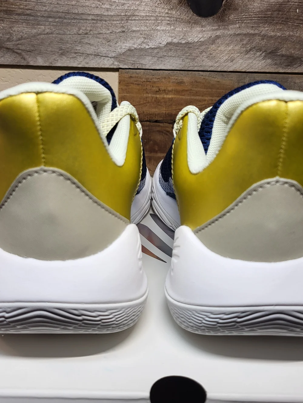 *NEW* Under Armour Steph Curry Flow 11 Blue/Gold Basketball Shoes Size 7Y